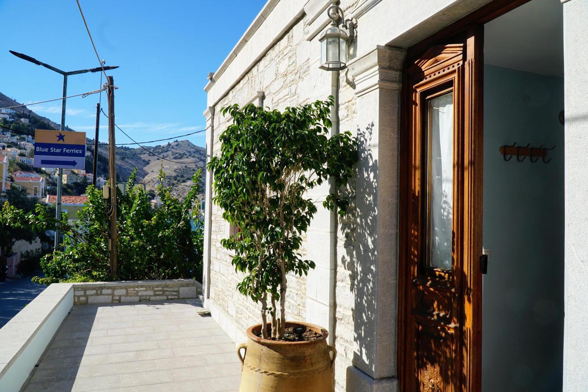 Petalo House Daire Simi Dış mekan fotoğraf